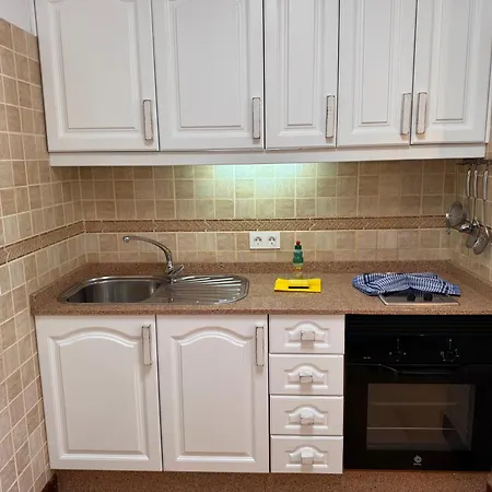 Casa En La Playa, Precio Por Noche 120 Euros * Tías