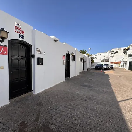 度假居 Eslanzarote Casa Eneida Sea Views, Super Wifi 蒂亚斯
