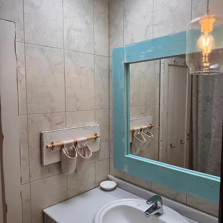 Casa En La Playa, Precio Por Noche 120 Euros * Tías